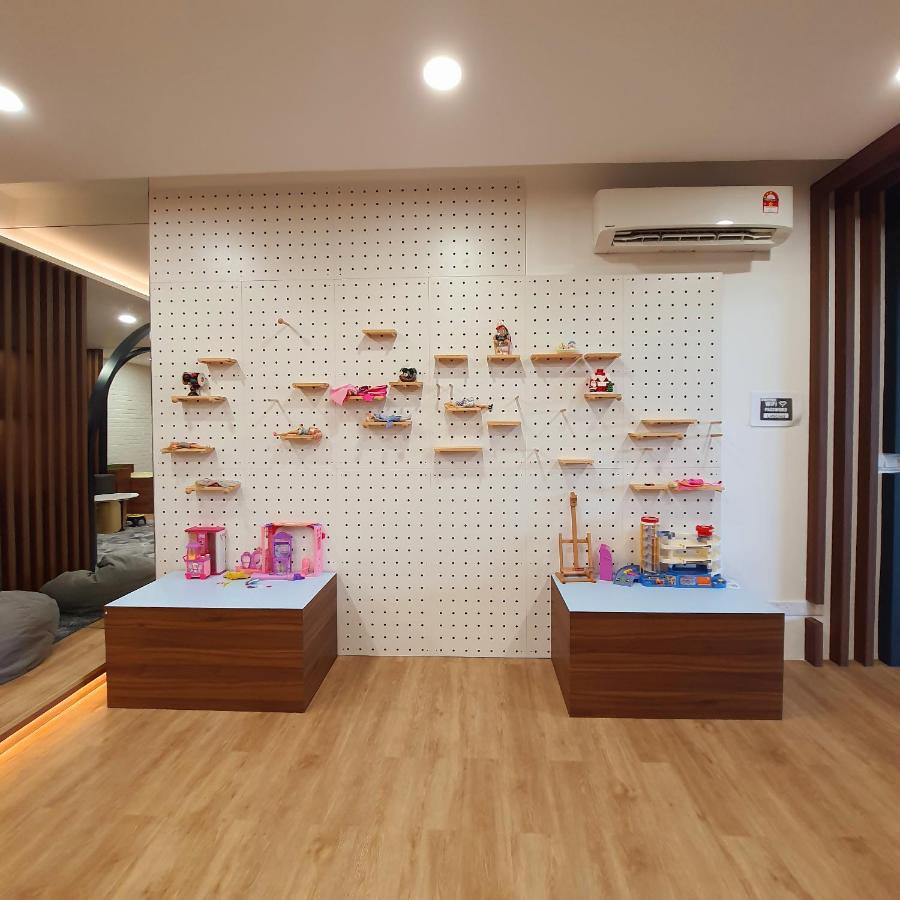 The Glass Homestay Putrajaya Eksteriør billede