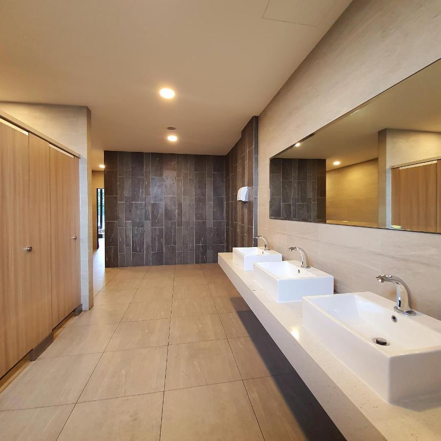 The Glass Homestay Putrajaya Eksteriør billede