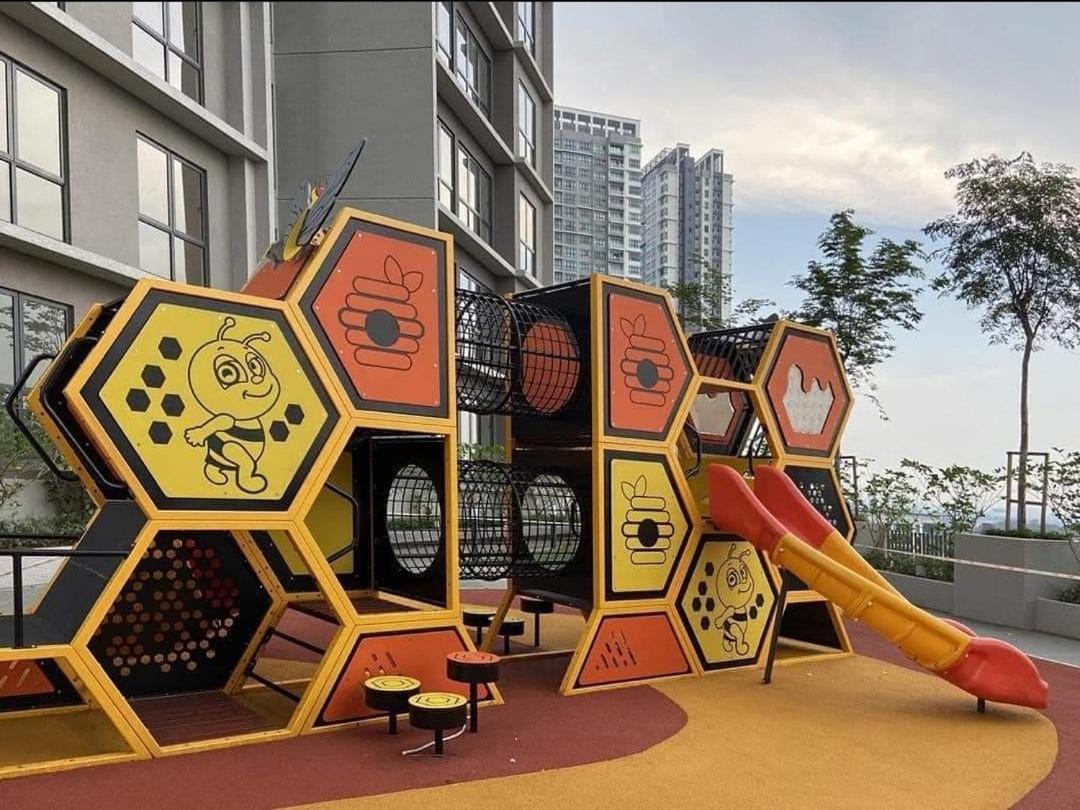 The Glass Homestay Putrajaya Eksteriør billede